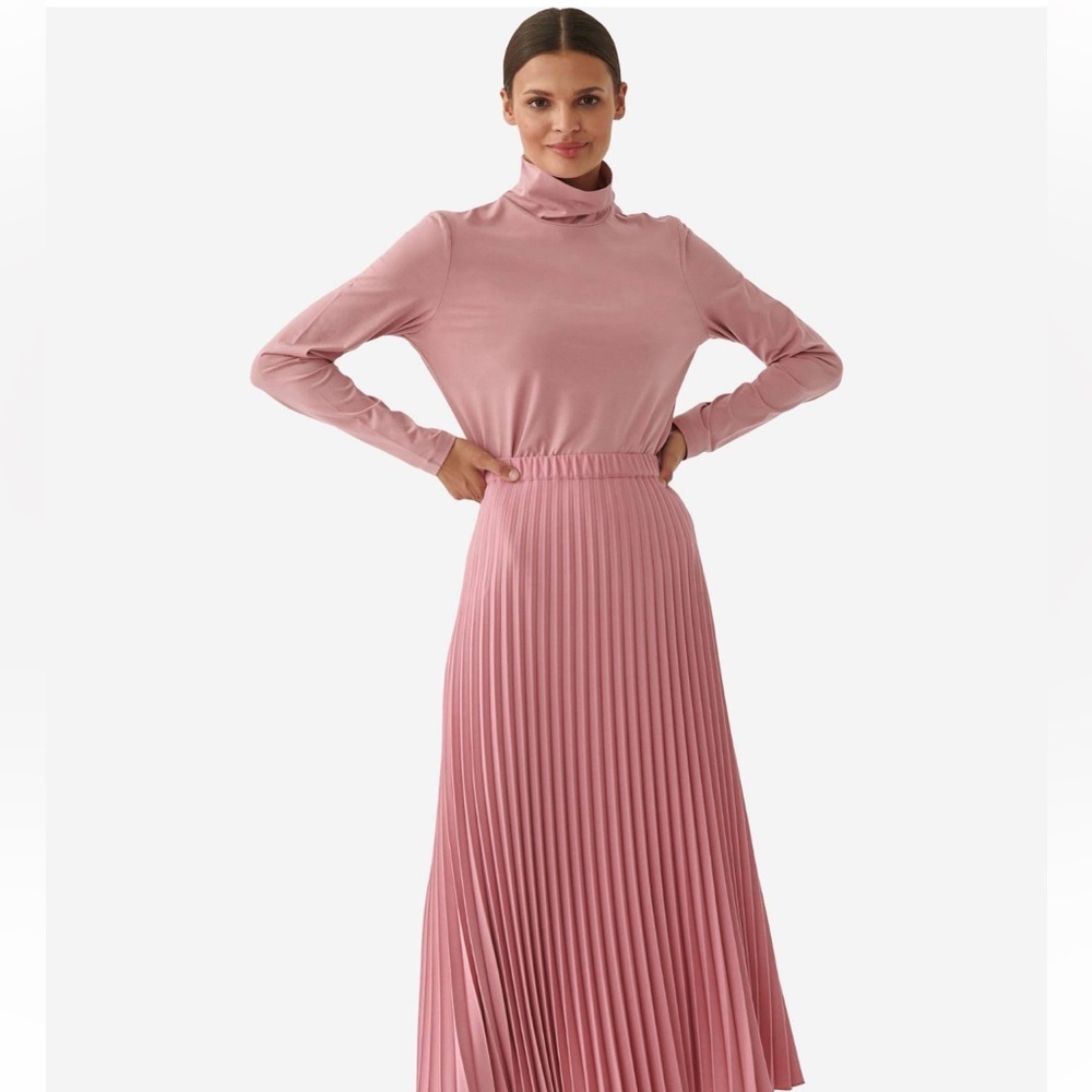 Light Pink Long Sleeve by Cotton On